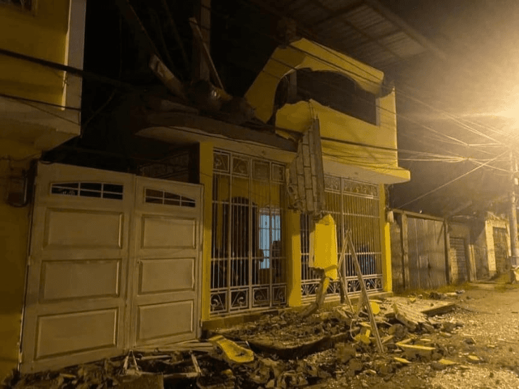 Un sismo sacudió Ecuador. (Twitter)