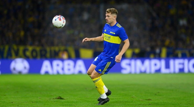 Esteban Rolón, el volante que podría ingresar de central.