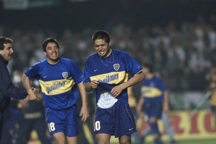 Riquelme y la camiseta de Quilmes que enloquece a los hinchas.