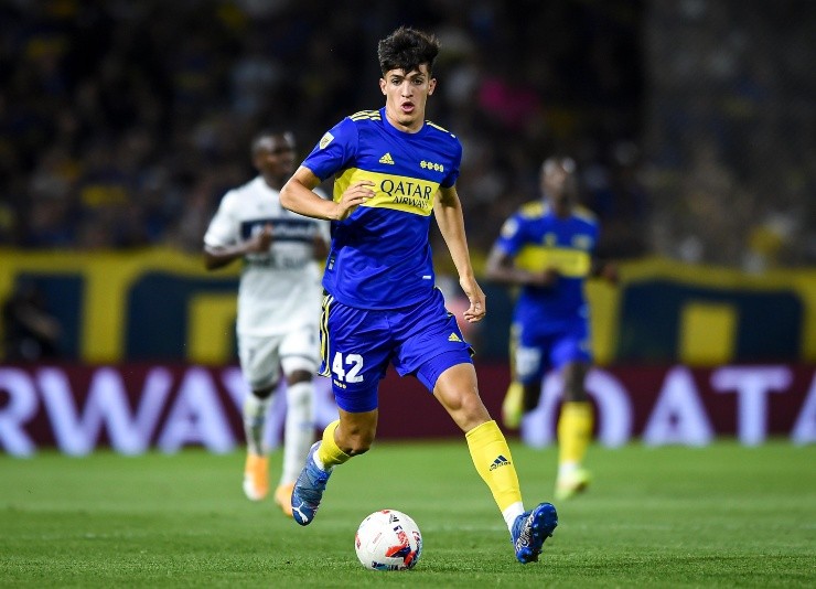 Gabito Vega, un volante interesante.