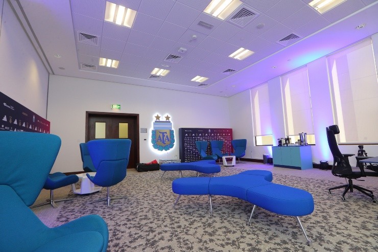 Así es la casa de la Selección Argentina en Qatar.