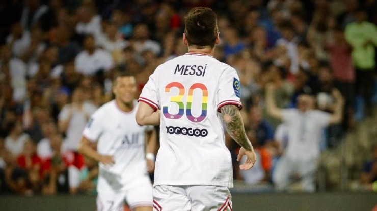 VIDEO | Con su sello personal, Lionel Messi se luce con un doblete para el PSG