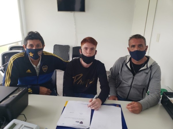 Foto: Boca | En octubre firmó su primer contrato.