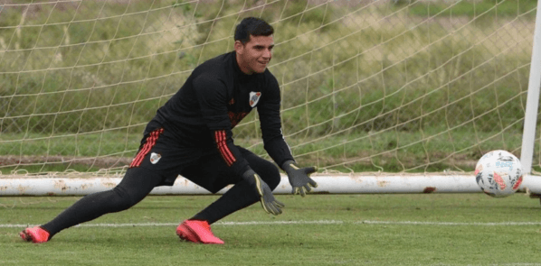 Alan Díaz, suplente en Reserva.