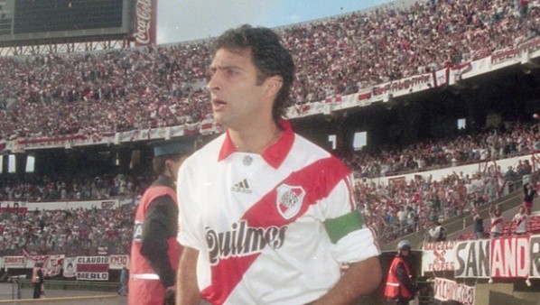 Leonardo Astrada, capitán en River.