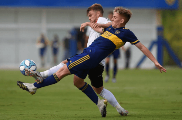 Valentín Barco, una de las grandes promesas de Boca.