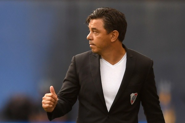 Marcelo Gallardo planifica el próximo partido. (Foto: Getty)