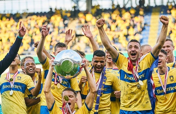 La camiseta actual del Brondby, campeón de la ilga danesa