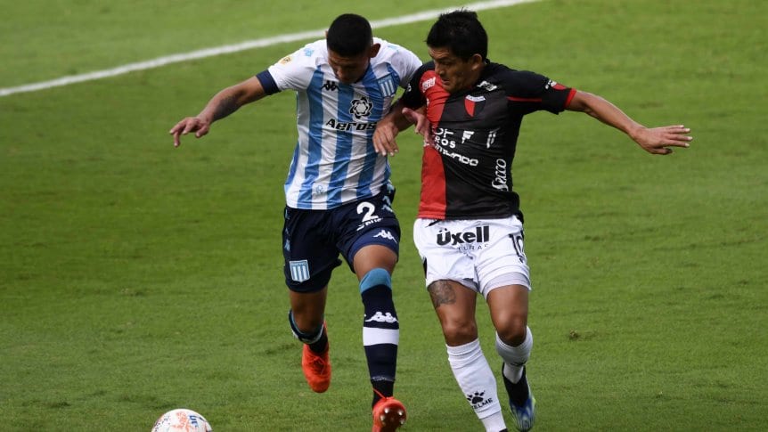 Racing venció a Colón en abril pasado.