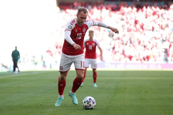 Christian Eriksen durante el partido. (Foto: Getty)