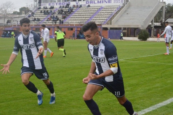 Twitter: Tristán Suárez