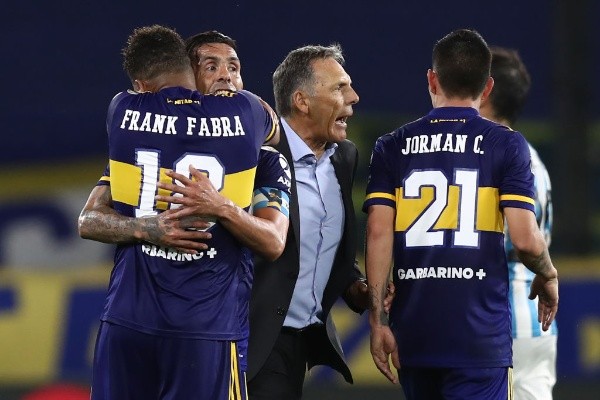 Tevez defendiendo la camiseta de Boca. (Foto: Getty)