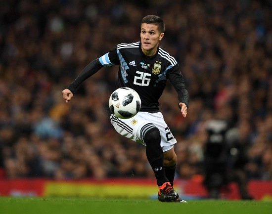 Fabricio Bustos, el 4 que quieren los hinchas de River. (Foto: Getty Images)