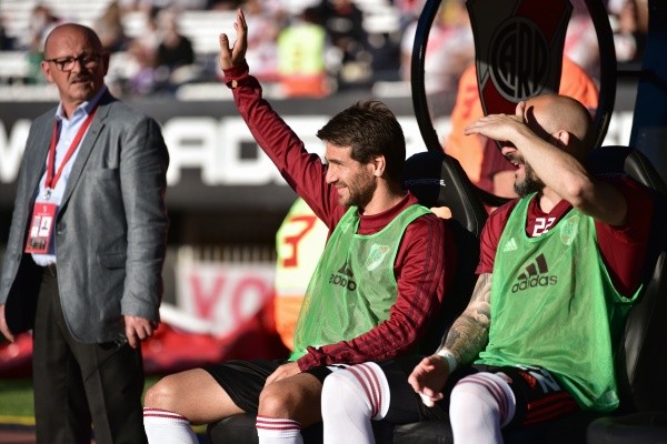 Leonardo Ponzio y Javier Pinola, Estadio Monumental (Foto: Getty)