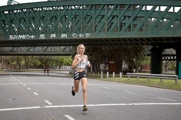 Agustina Landers, ganadora de los 21k.