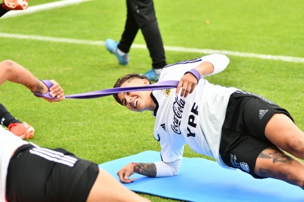 Lorena Benítez en su regreso a la Selección. (Foto: AFA)