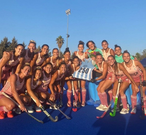 Belén Succi y su camiseta estampada (Foto: CAH).