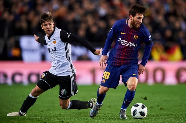 Luciano Vietto y Lionel Messi (2018) Foto: GETTY