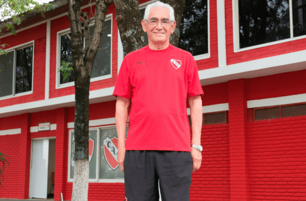 Francisco “Pancho” Sá lleva 16 temporadas trabajando las inferiores de Independiente