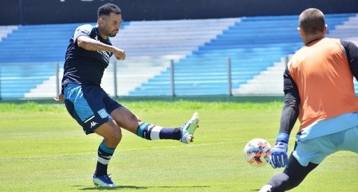 Cardona, uno de los refuerzos de Gago.