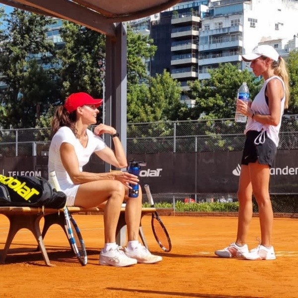 Gaby y Gisela en el Racket. @gustavogiussani