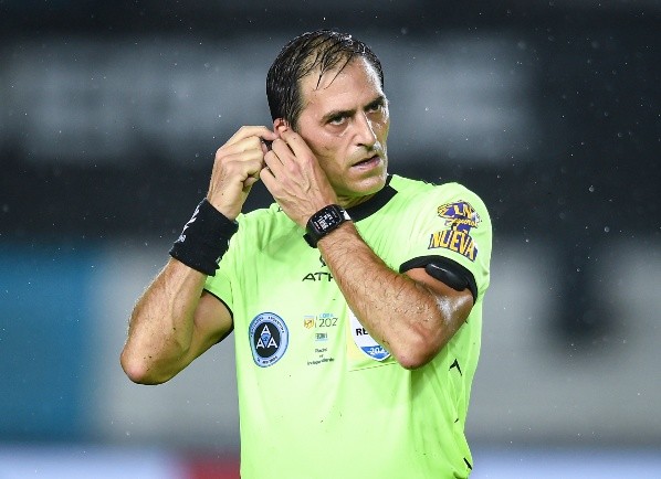 Vigliano irá al VAR del Vélez-Boca. (Foto: Getty Images)