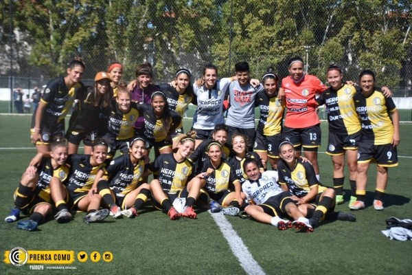 La alegría de todo Comu (Foto: @PrensaComu)