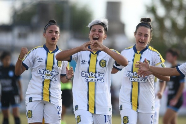 Central se mantiene en el lote de arriba. (Foto: Rosario Central)