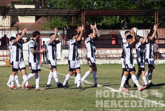 Twitter: @Club_Merce