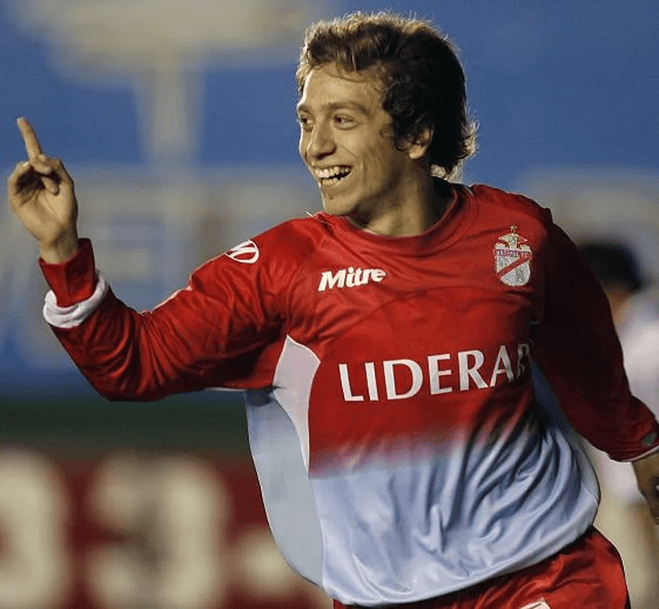 Papu Gómez y su paso por Arsenal.