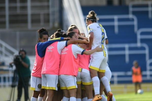 Central no para de ganar. (Foto CARC femenino)