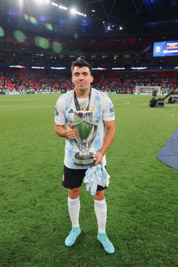 Twitter: @AcunaMarcos17