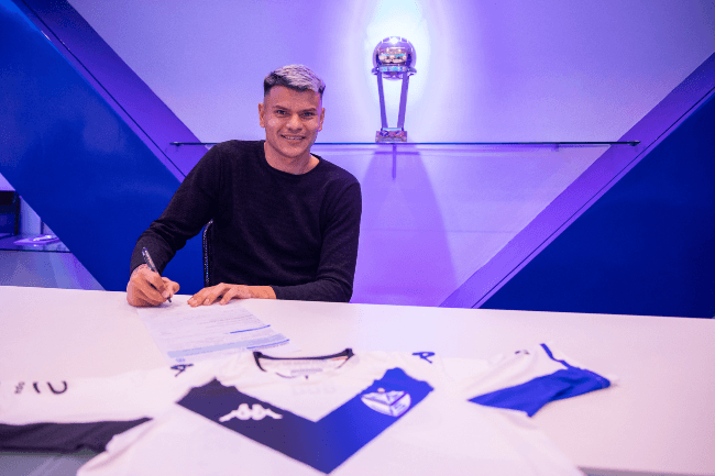 Bou, refuerzo y… ¿titular? (Foto: Vélez)