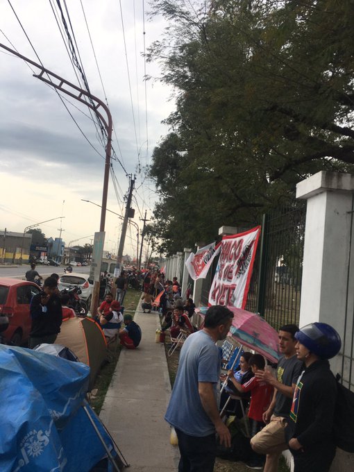 Twitter: @nicolass144