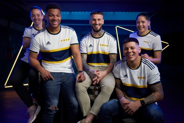 Los cinco cracks que presentaron la camiseta de Boca.