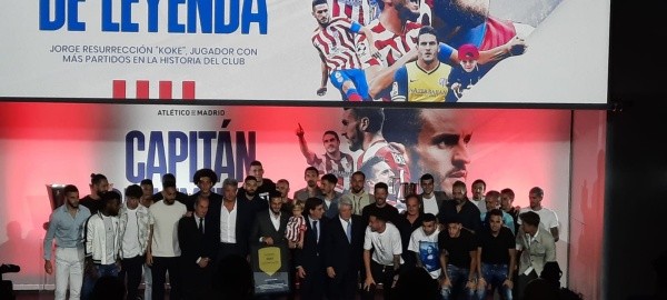 El homenaje a Koke en el Estadio Metropolitano con la presencia del plantel del Atlético de Madrid
