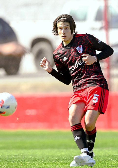 Twitter: @RiverPlate