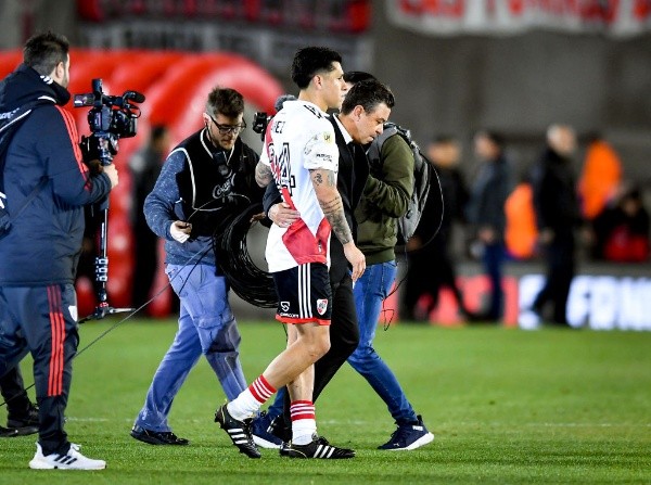 Enzo Pérez con Gallardo en la despedida en el Monumental (foto: Getty)