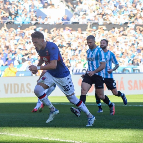 Twitter: @catigreoficial