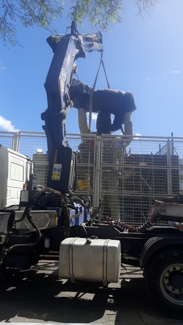 Twitter: @DrCarlosTrillo