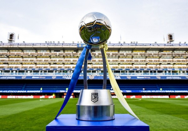 Trofeo de la Copa de la Liga, torneo que se jugará en la segunda parte del 2023 (Foto: Getty)