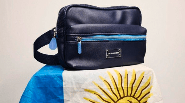 Así es por fuera el 'kit anti mufa' para el Mundial de Qatar 2022 (Foto: Web Brava Bags)