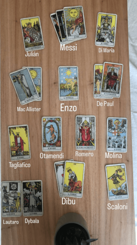 La imagen de las cartas que compartió @LaBrujinetaOK.