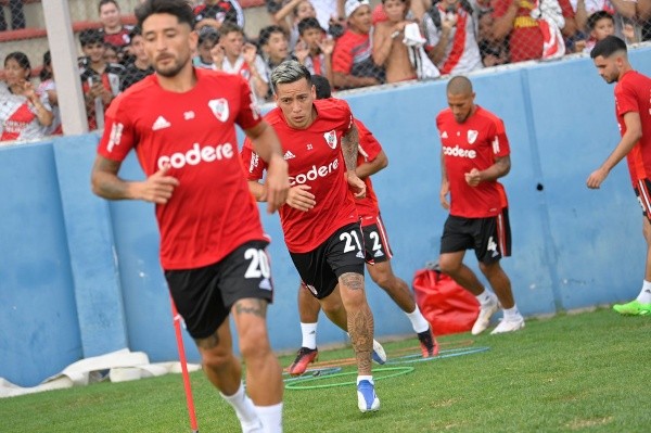 Twitter: @Riverplate