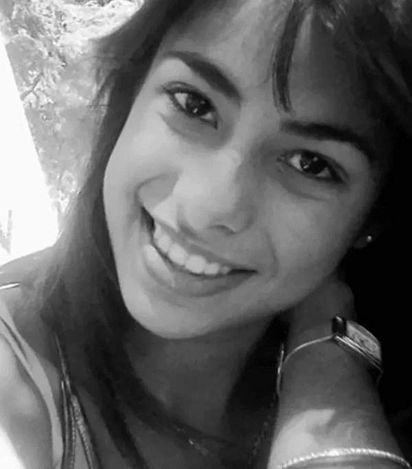 La participante tiene actualmente 26 años.