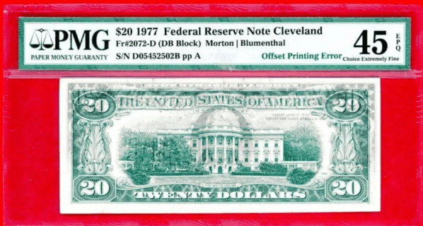 En el dorso del billete se trasluce la tinta de la parte frontal.