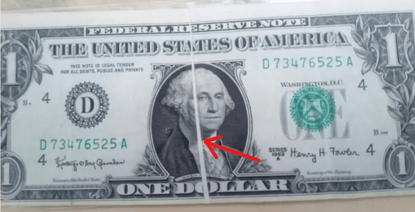 El error en el billete de 1 dólar.