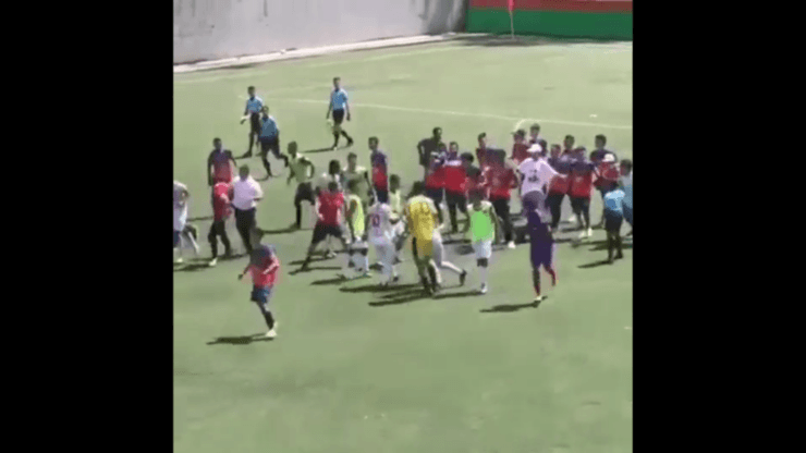 Video: vergonzosa pelea en 
el Torneo Nacional Sub-17 entre Envigado y Patriotas