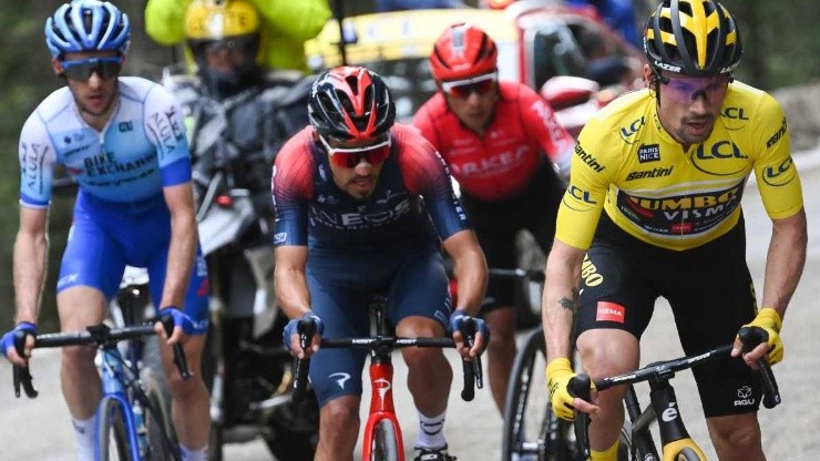 Daniel Martínez y Nairo Quintana la rompieron en la etapa reina de la Paris Niza