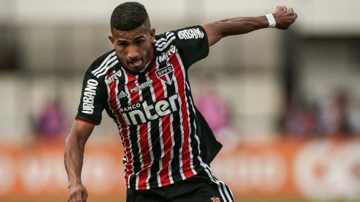 Joao Rojas despertó el interés de otro club de Brasil